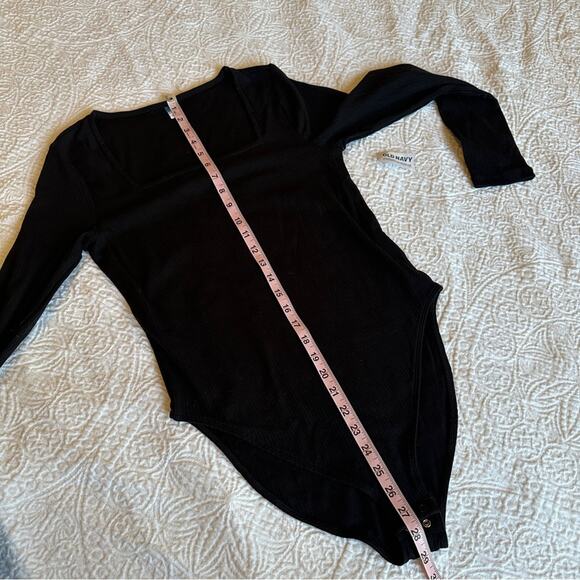 Old Navy Long-Sleeve Square Neck Rib Knit Bodysuit Black NWT Large - Picture 8 of 9